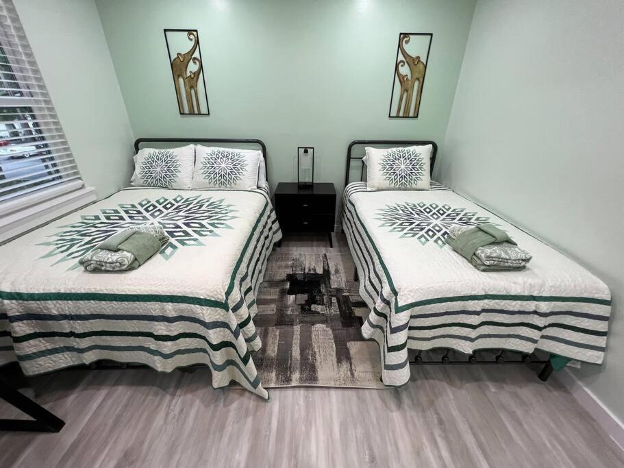 Tranquility In Paradise- 2 Bedroom W/parking Villa *