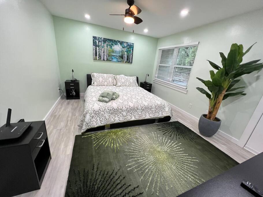 Villa Tranquility In Paradise- 2 Bedroom W/parking