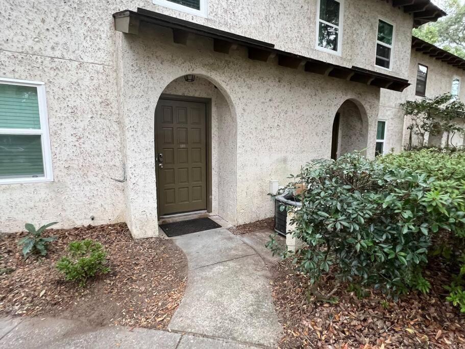 Villa Tranquility In Paradise- 2 Bedroom W/parking *