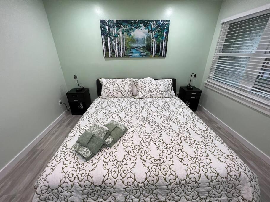 Tranquility In Paradise- 2 Bedroom W/parking Villa *