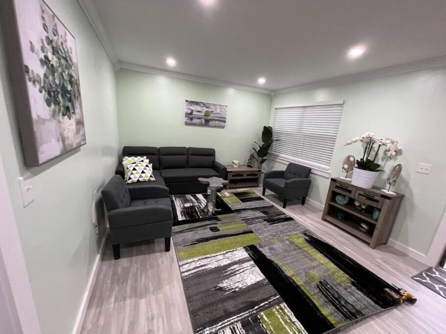 Tranquility In Paradise- 2 Bedroom W/parking * Hilton Head Island