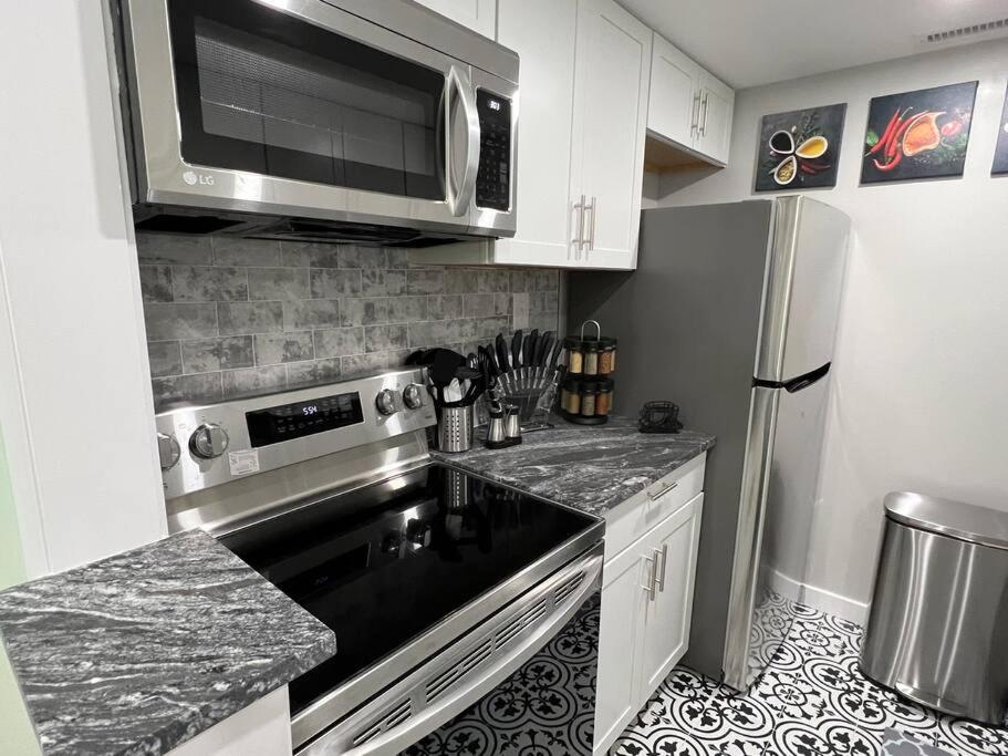 Tranquility In Paradise- 2 Bedroom W/parking Villa Hilton Head Island