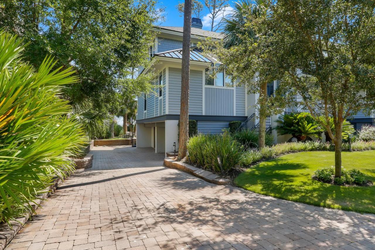 11 East Wind Villa *