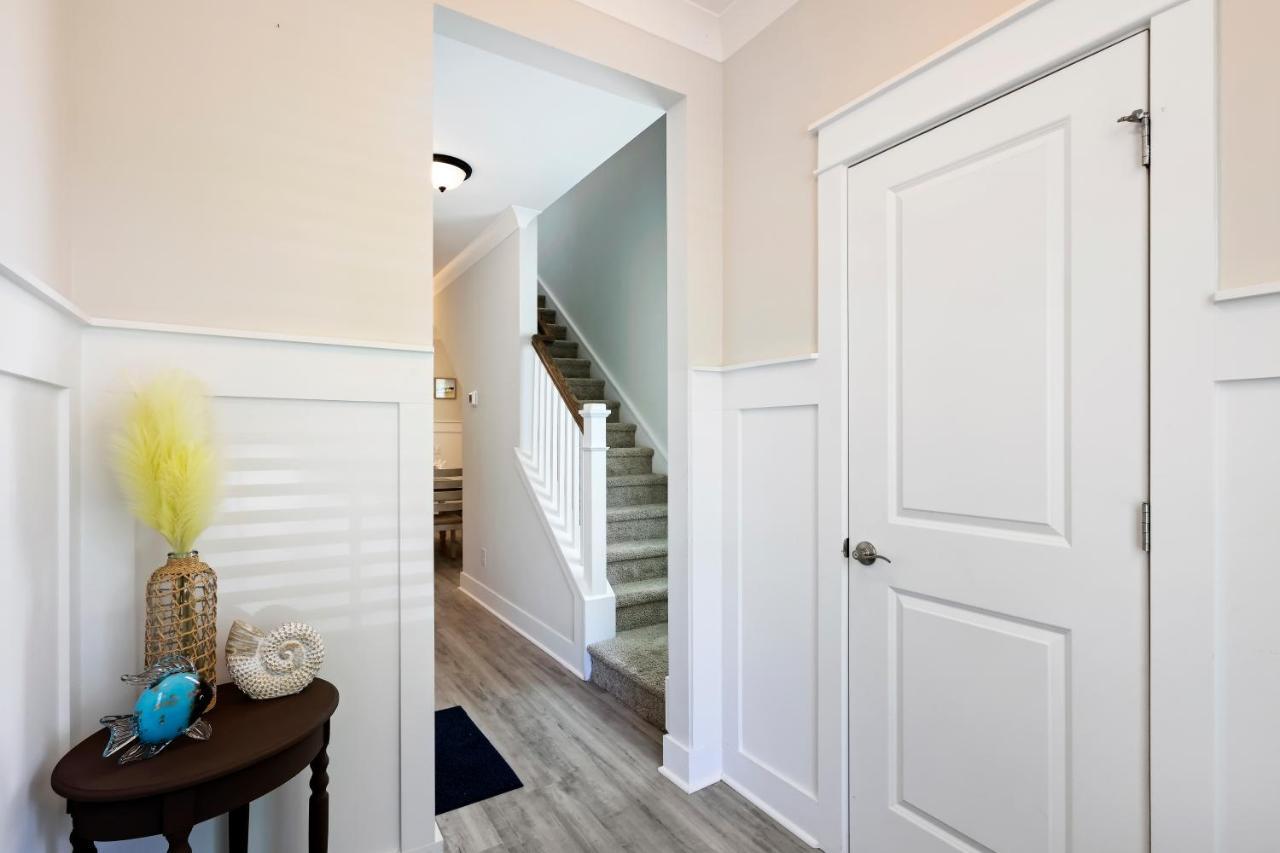 28 Pink Lane Luxury Vacation Holiday home *