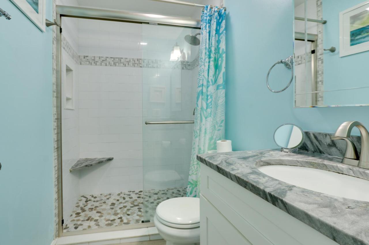 Hilton Head Steps To Beach, Coligny Plaza! Apartment Hilton Head Island
