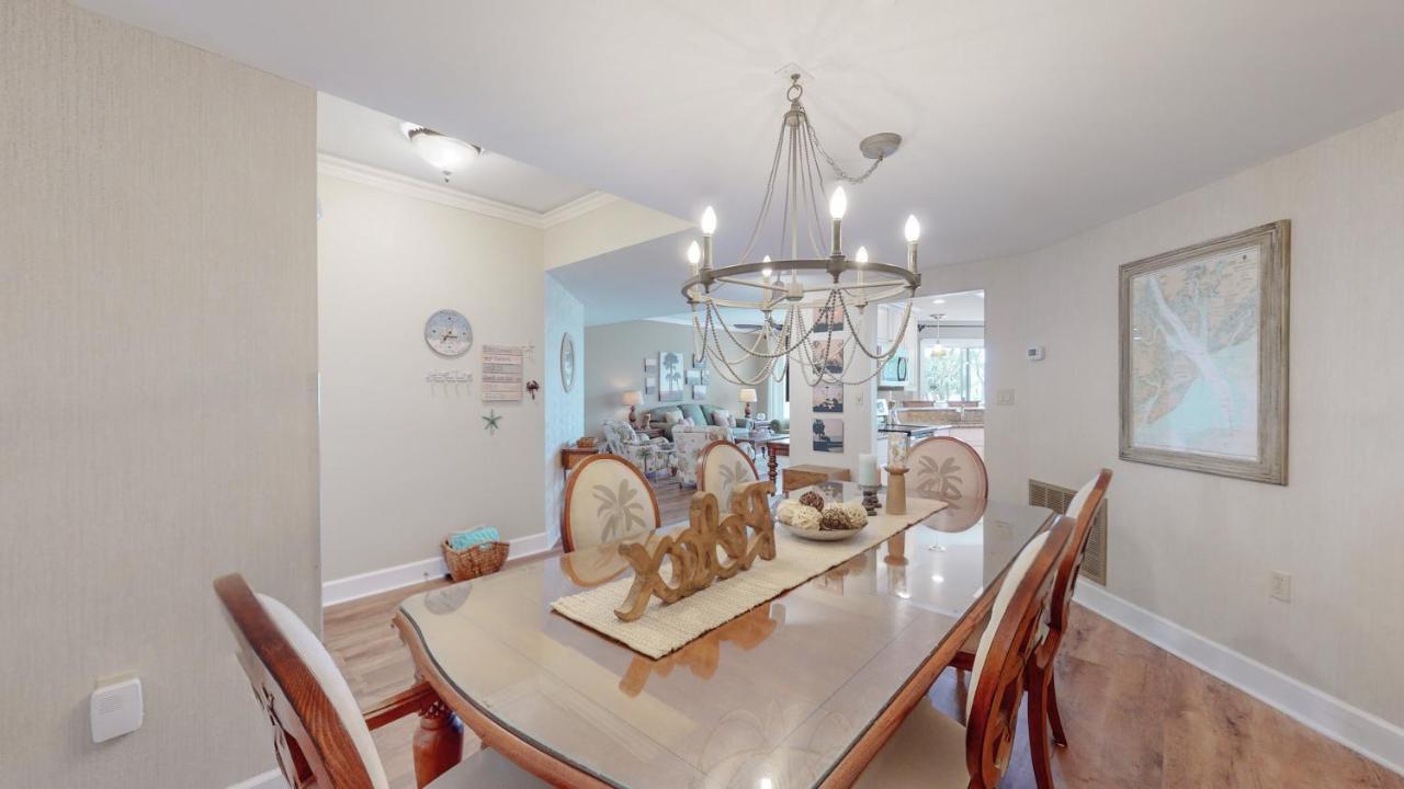 203 Windsor Place Villa