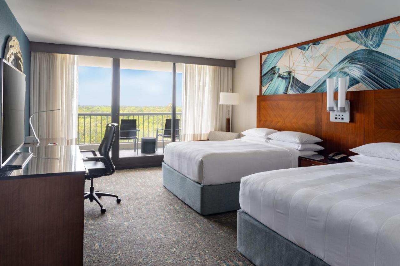 Hilton Beachfront & 5*