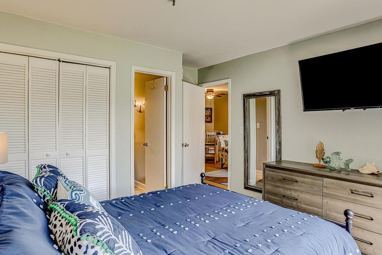 On Port Royal Sound 3106 Apartment