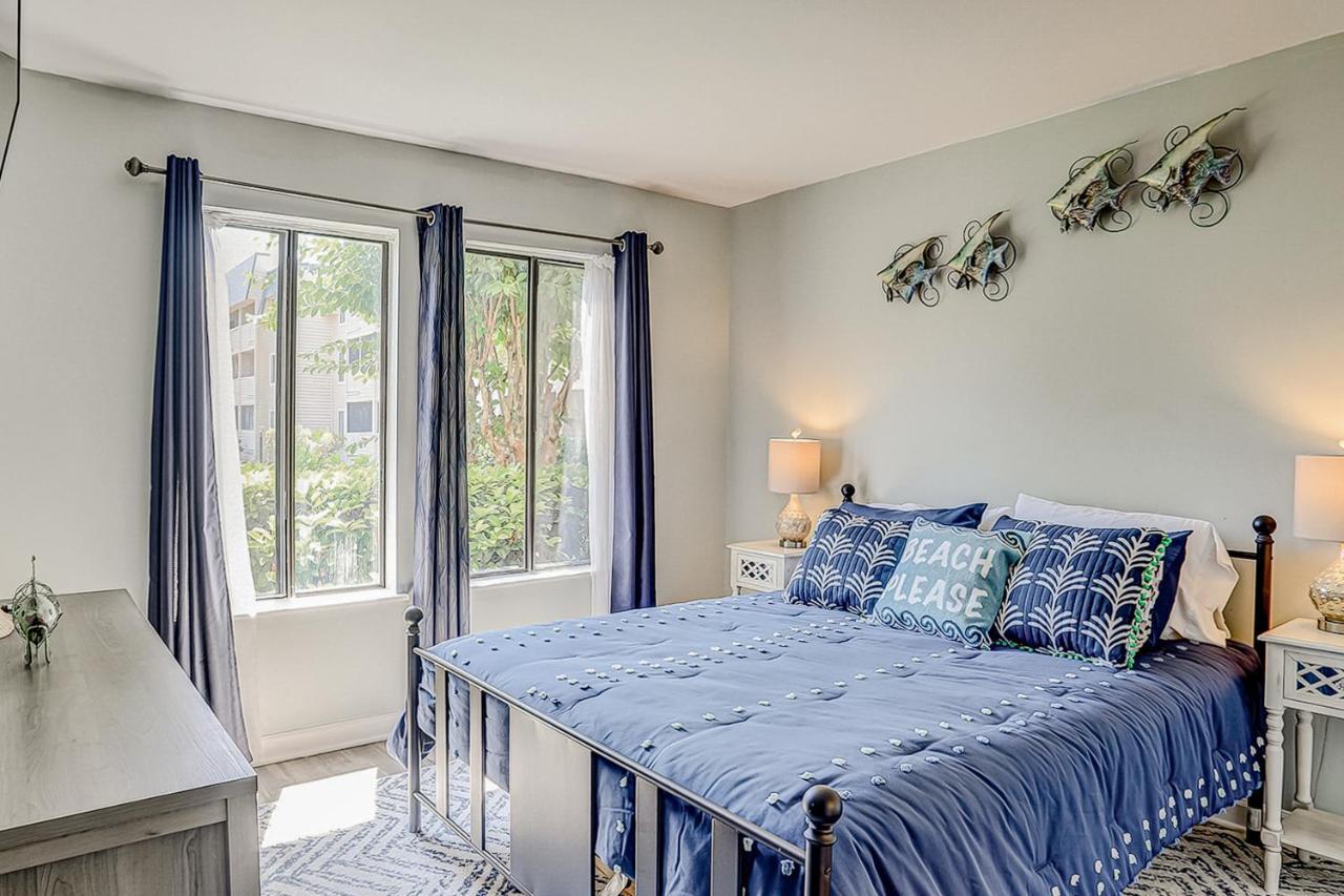 On Port Royal Sound 3106 Apartment