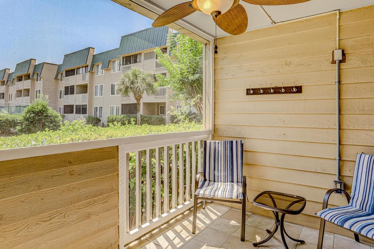 Apartment On Port Royal Sound 3106