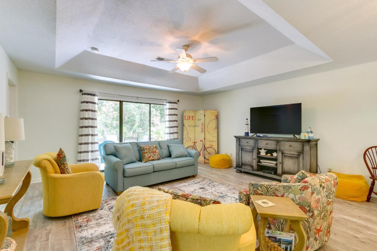 Updated With Patio Holiday home Hilton Head Island