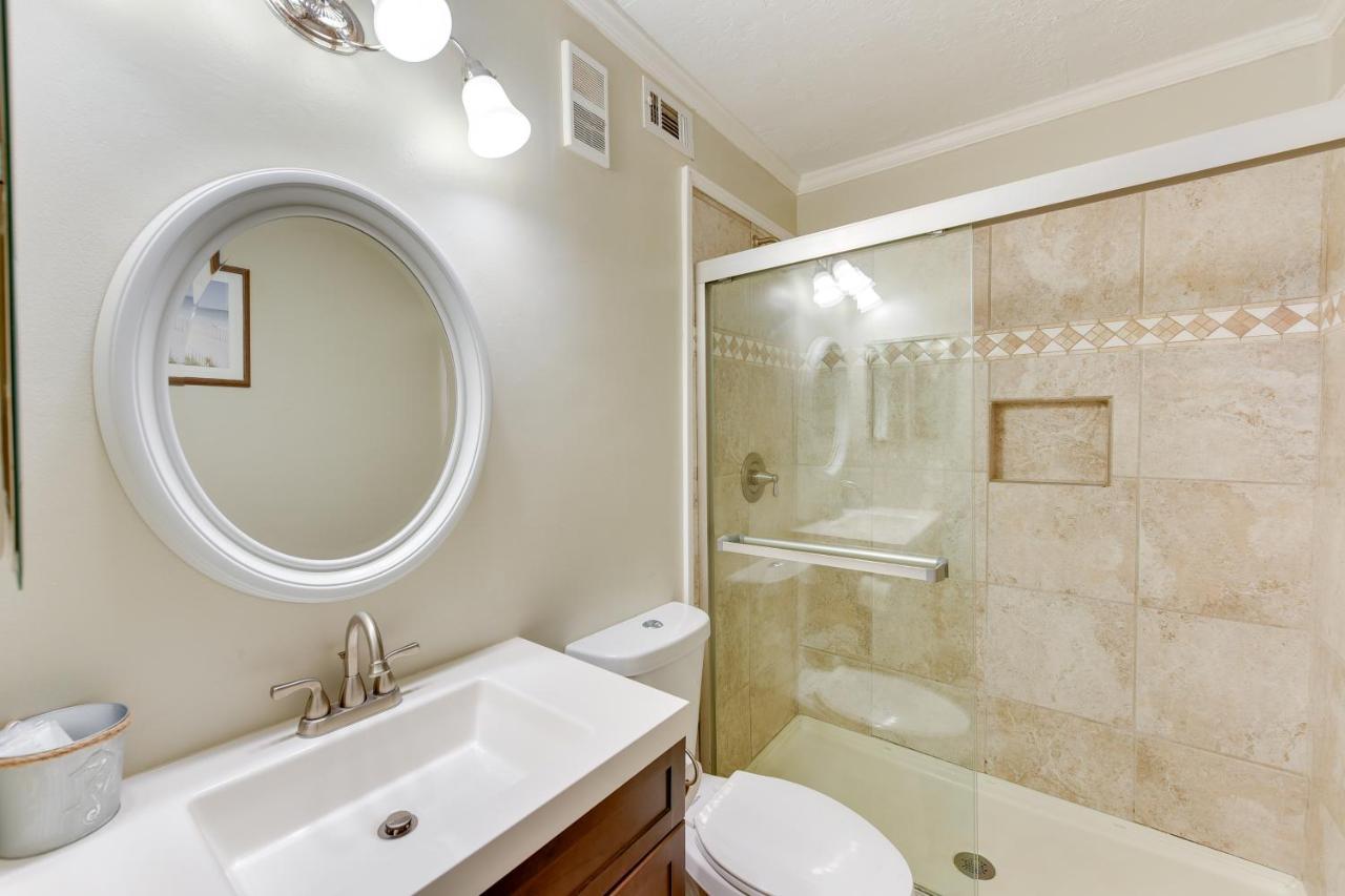 Apartment With Pool Less Than 1 Mi To Beach! Hilton Head Island