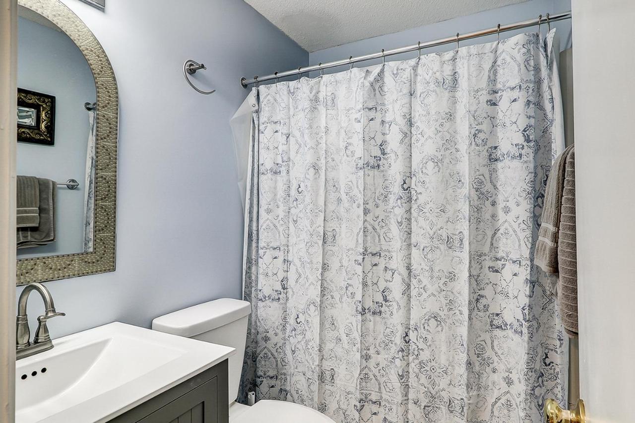 Fiddlers Cove 19b Apartment