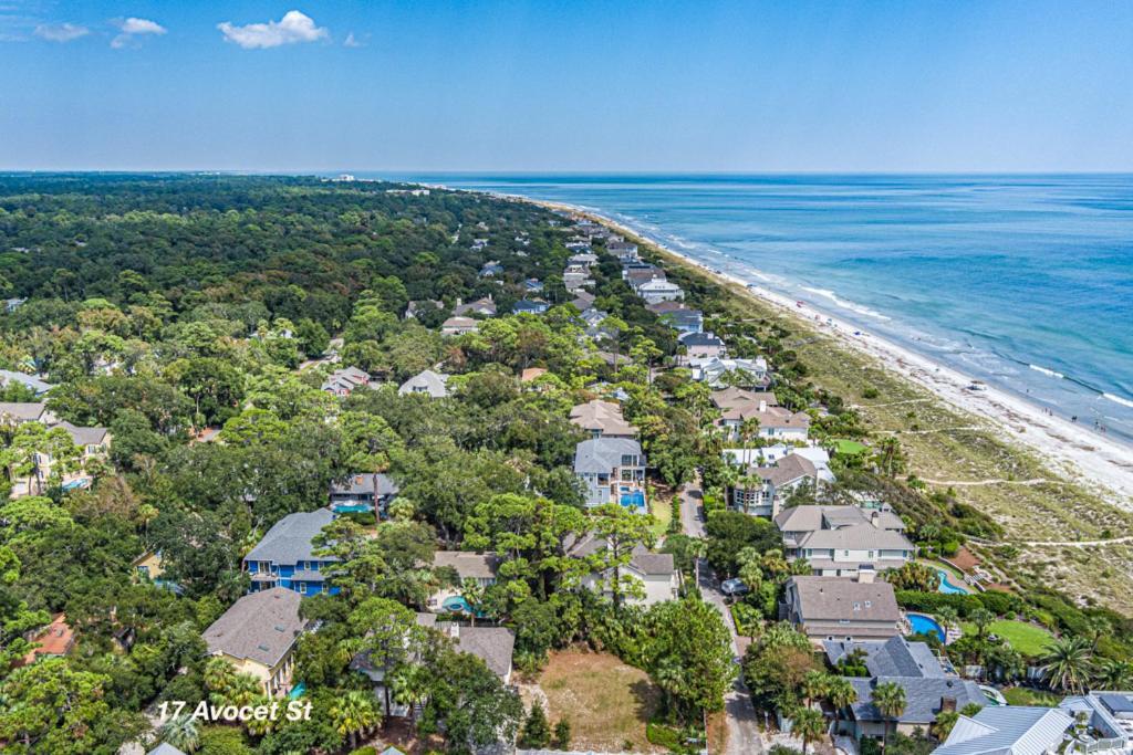 Steps To The Renovated Walk To Everything Hilton Head Island