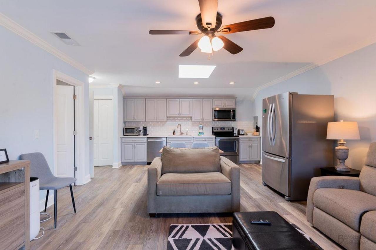 1 Sea Hawk Lane