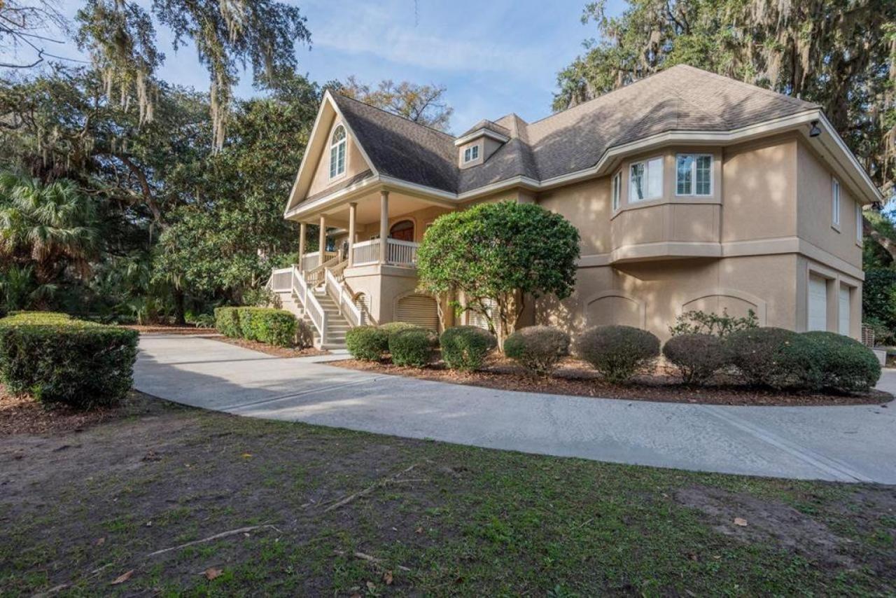 9 Hunt Club Dr * Hilton Head Island