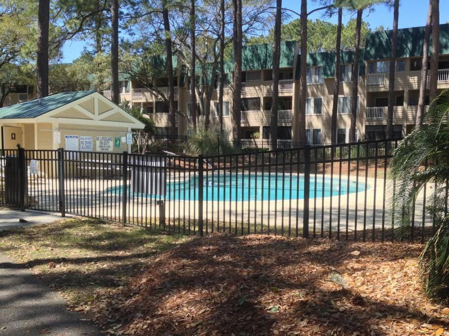 Apartment Peaceful Treetop - 2br/2ba Hilton Head Island