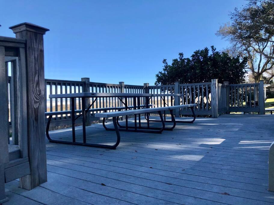Apartment Peaceful Treetop - 2br/2ba