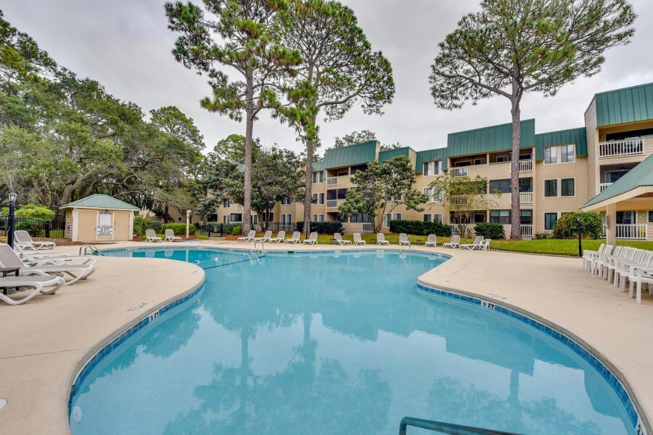 Hilton Head With Porch - Walk To And Pool! Apartment Hilton Head Island
