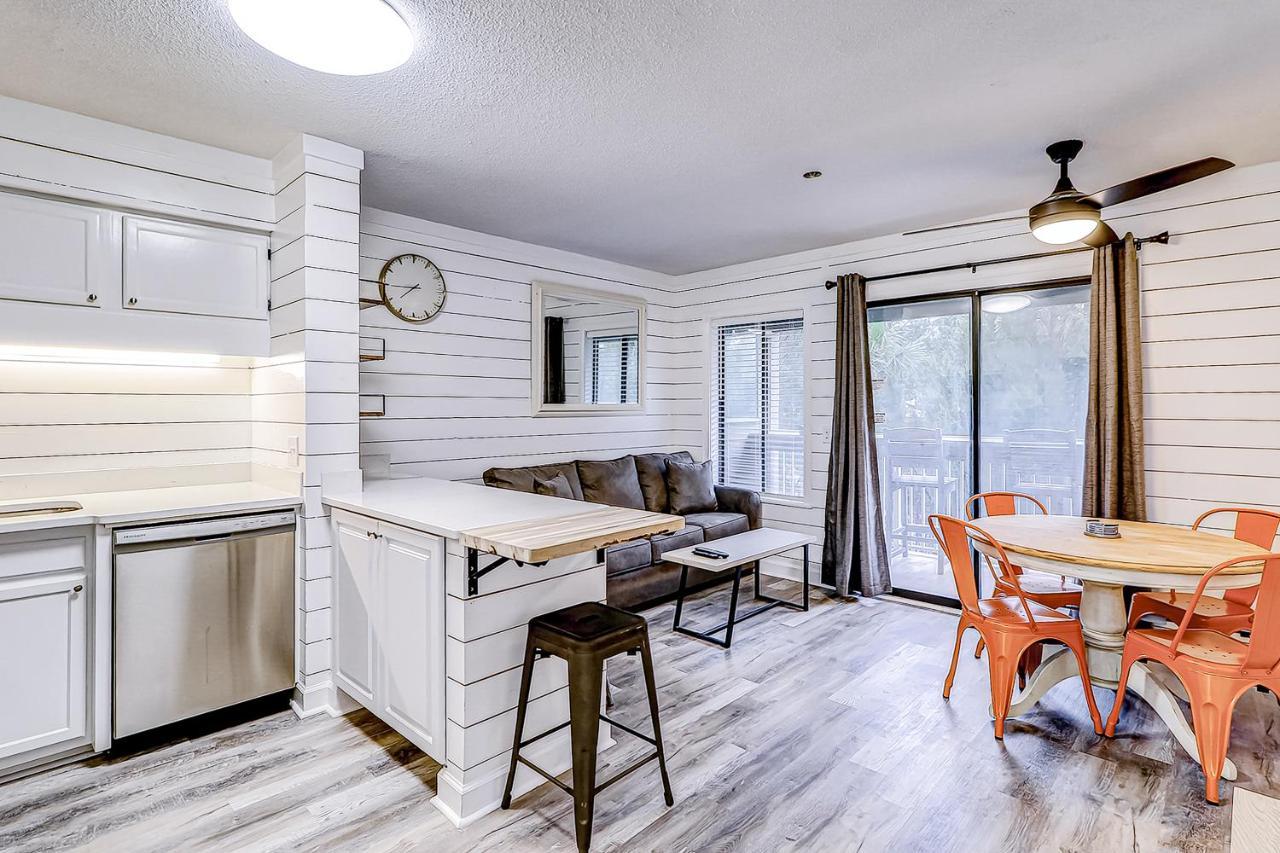 Apartment Carolina Club, Unit 126 *