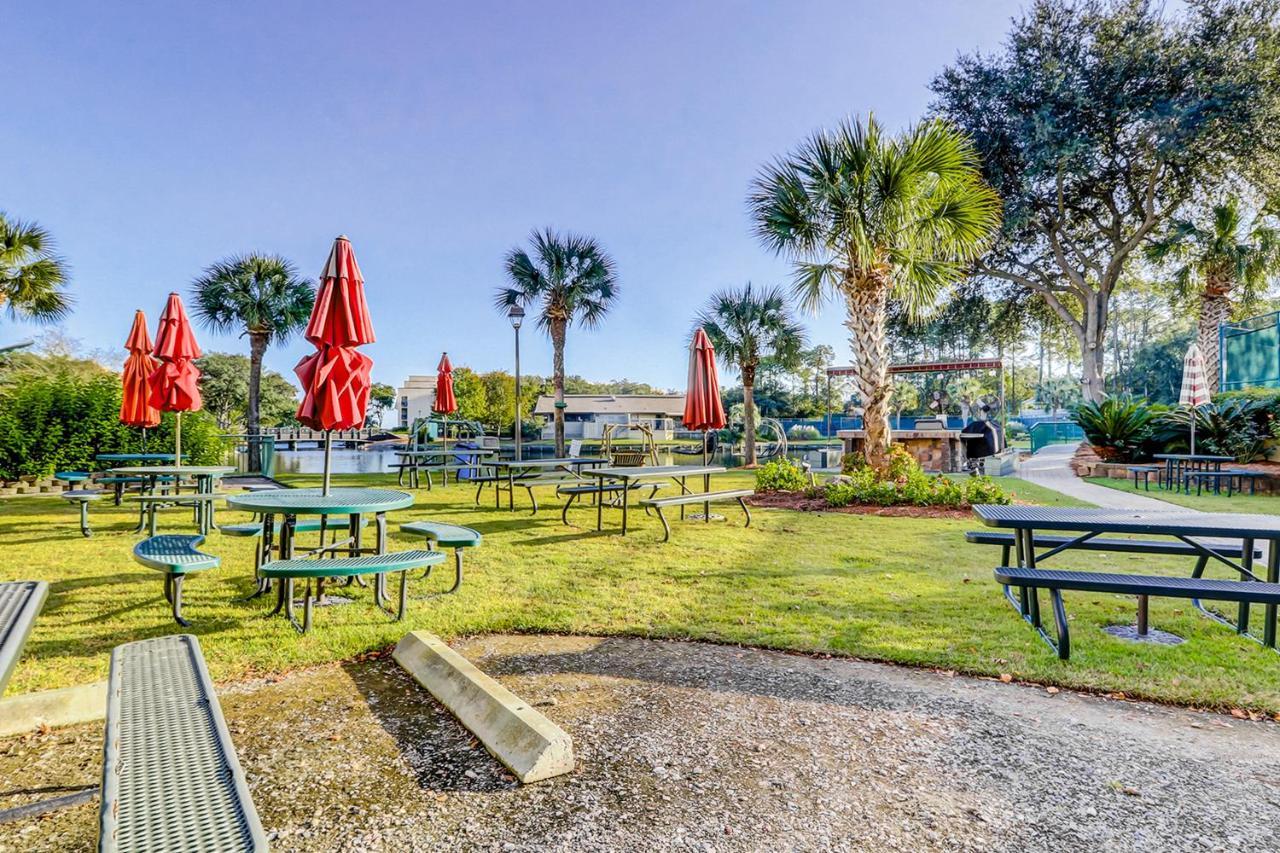 Island Club 141