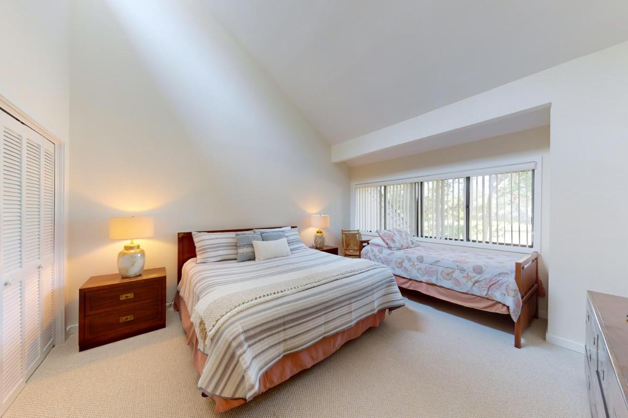 Turnberry Village 291 Apartment