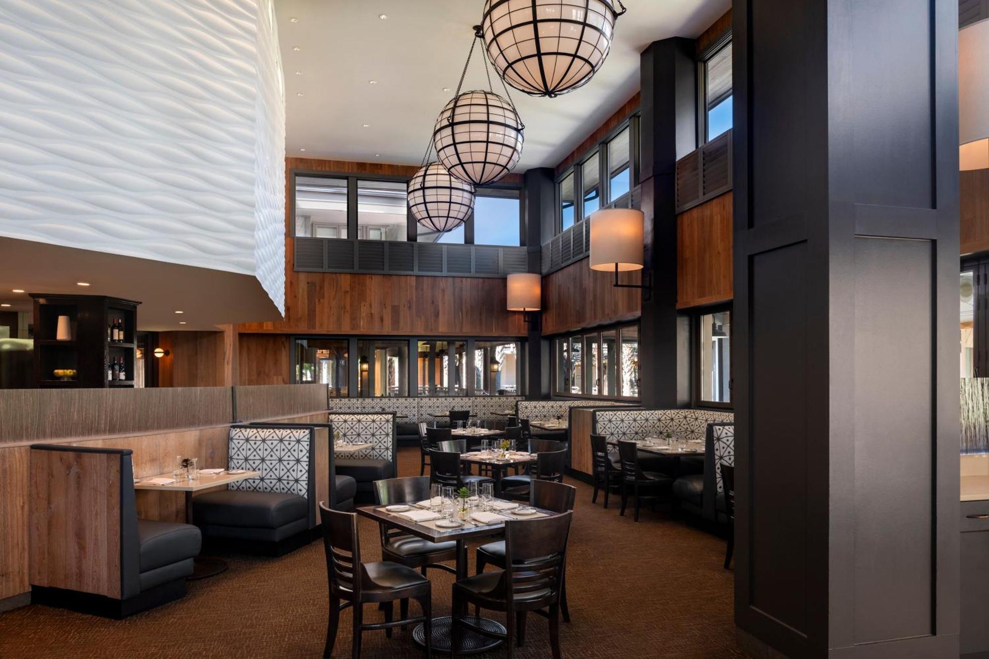 Resort Omni Hilton Head Oceanfront 4*