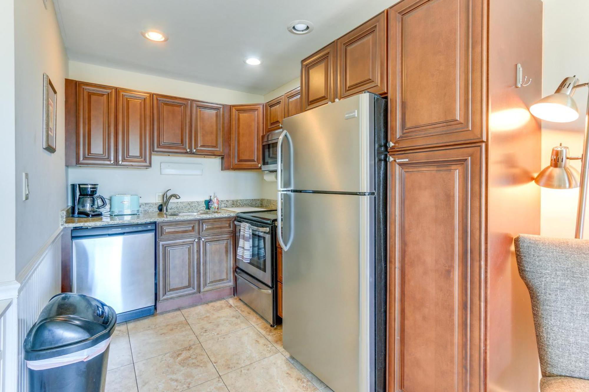 Beachfront With Ocean-view Balcony! * Hilton Head Island