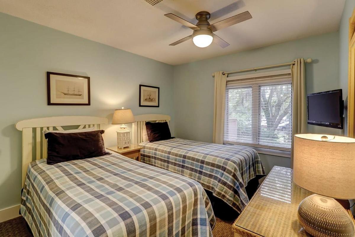 Fraser's Folly - Updated Harbour Town Hilton Head Island