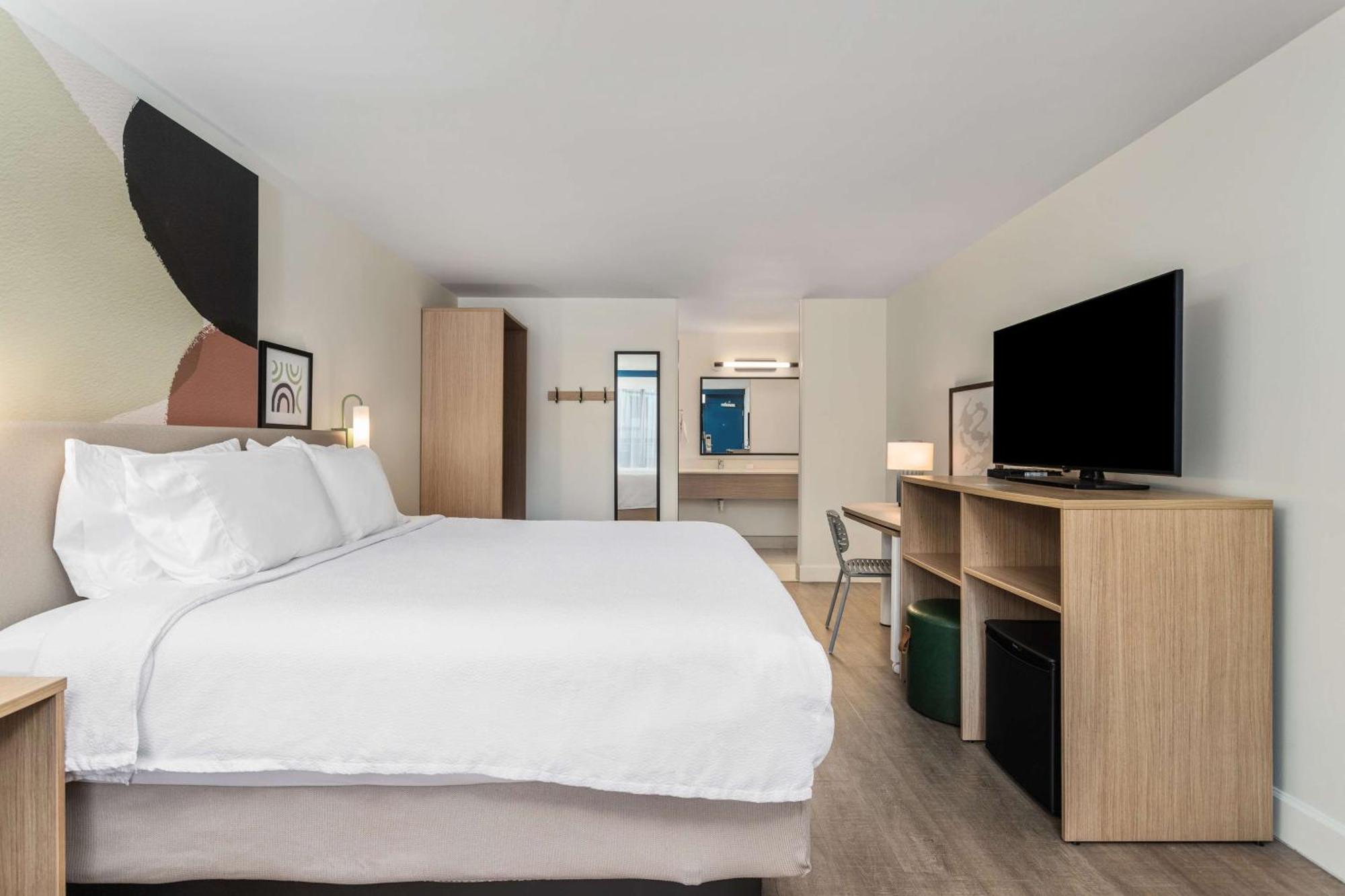 Spark By Hilton 3*