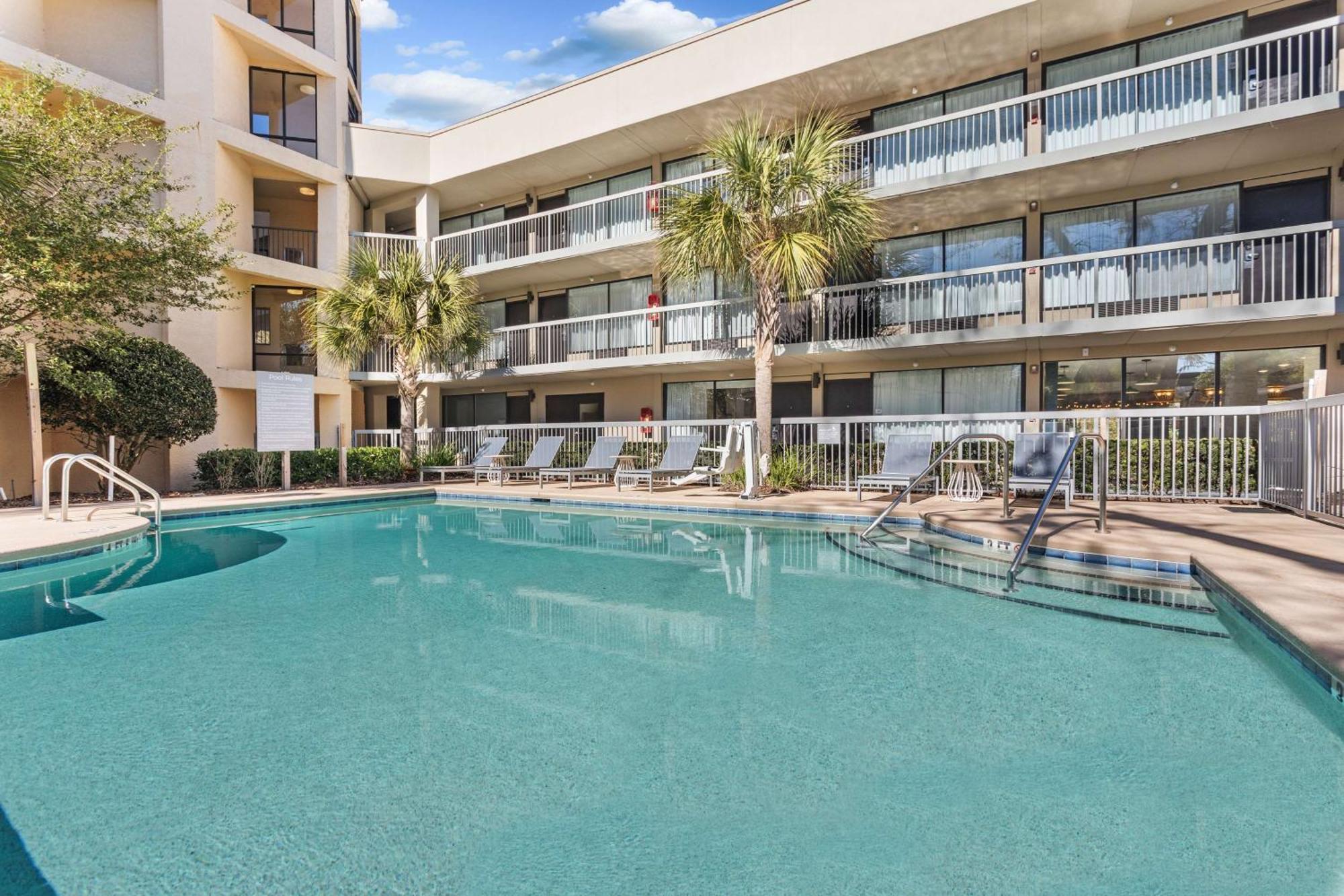 Hotel Spark By Hilton 3*