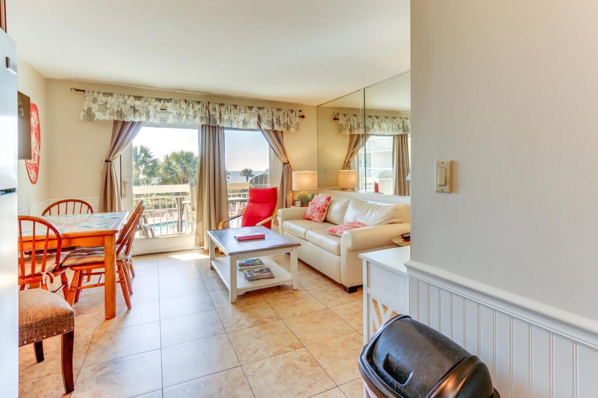 Beachfront With Ocean-view Balcony!