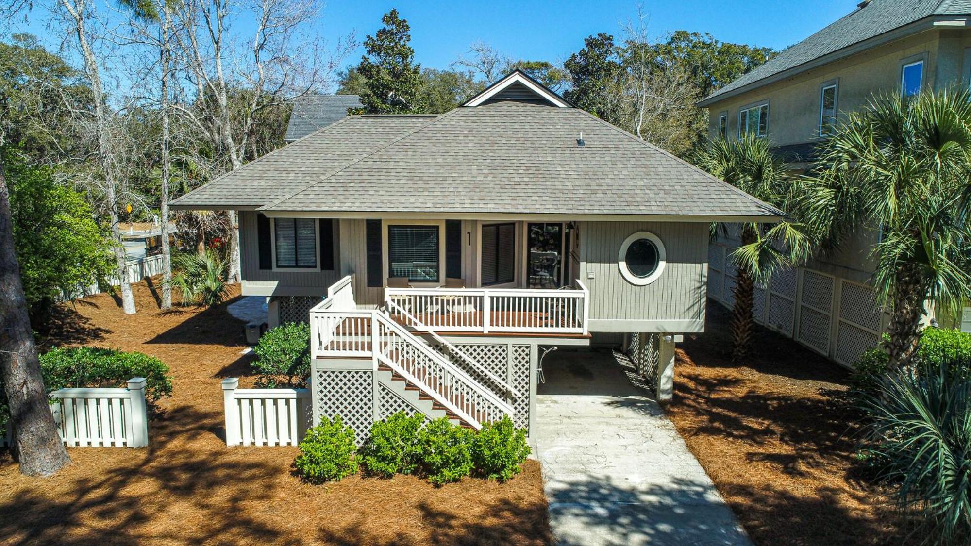 1 Lark Street 4th Row Ocean Private Pool Pet Friendly Near The Ocean, Shops & Restaurants Holiday home *