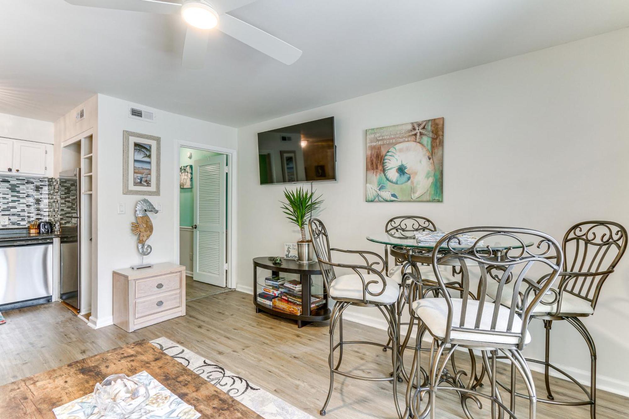 With Coligny Access! * Hilton Head Island