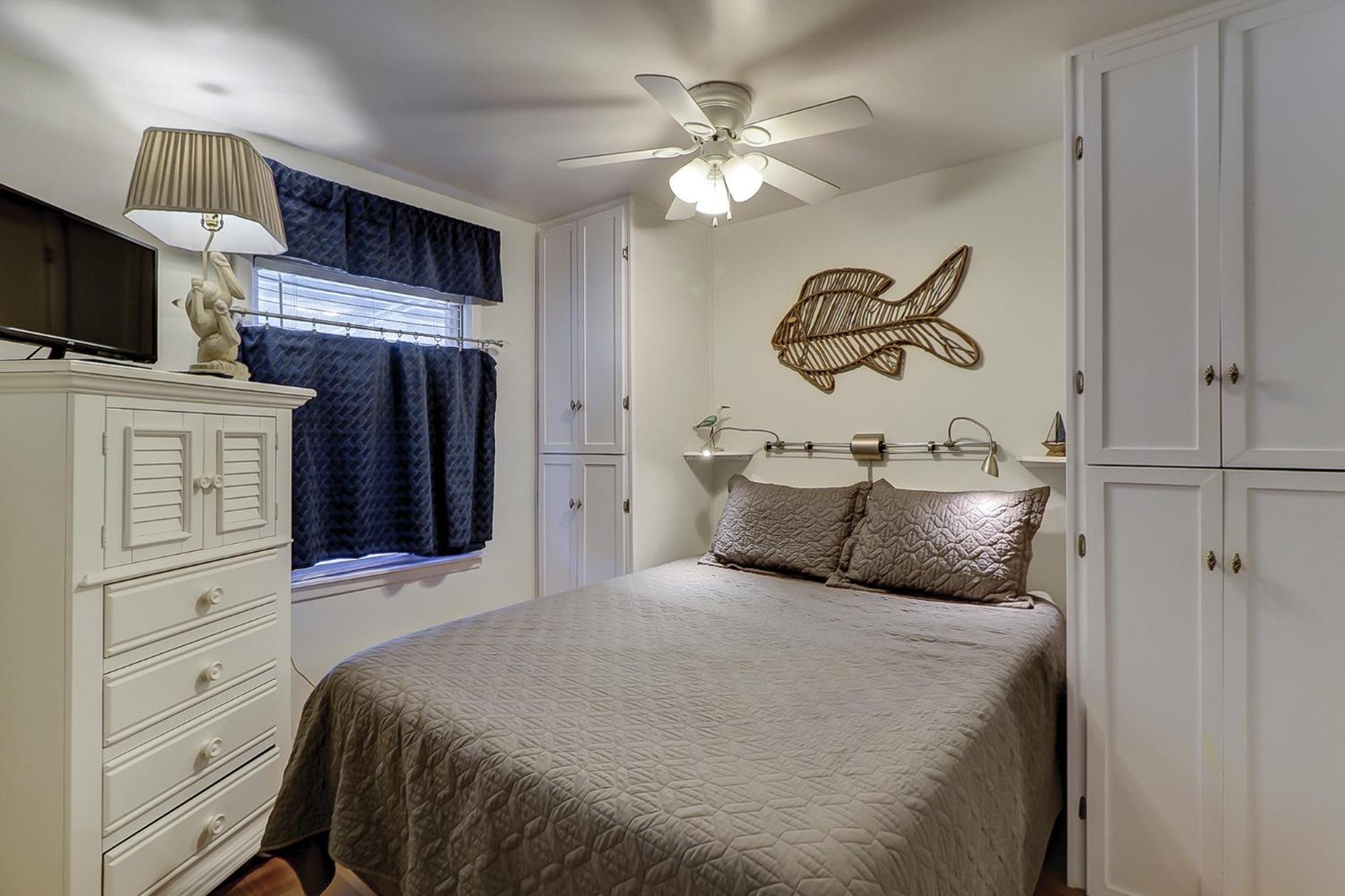 327 Breakers 1 Bedroom Oceanview Forest *