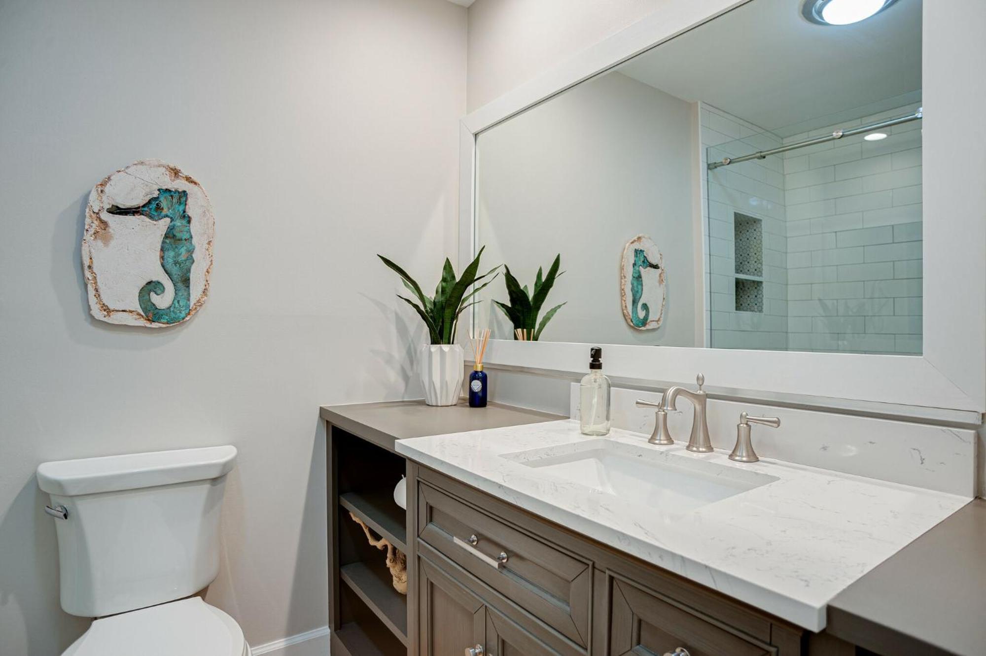 1 Lark Street 4th Row Ocean Private Pool Pet Friendly Near The Ocean, Shops & Restaurants Holiday home