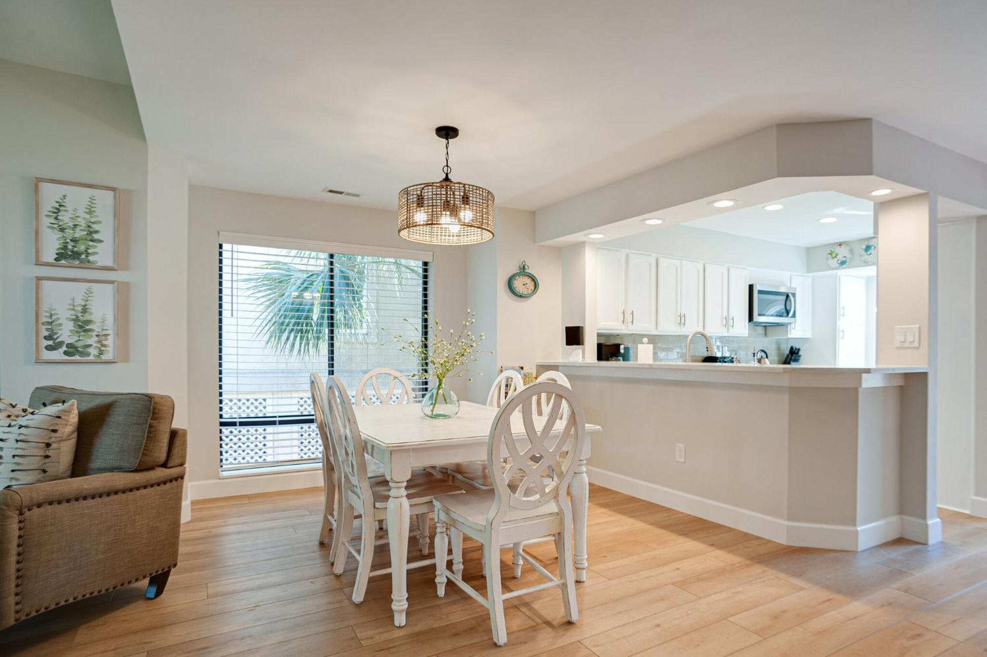 1 Lark Street 4th Row Ocean Private Pool Pet Friendly Near The Ocean, Shops & Restaurants * Hilton Head Island