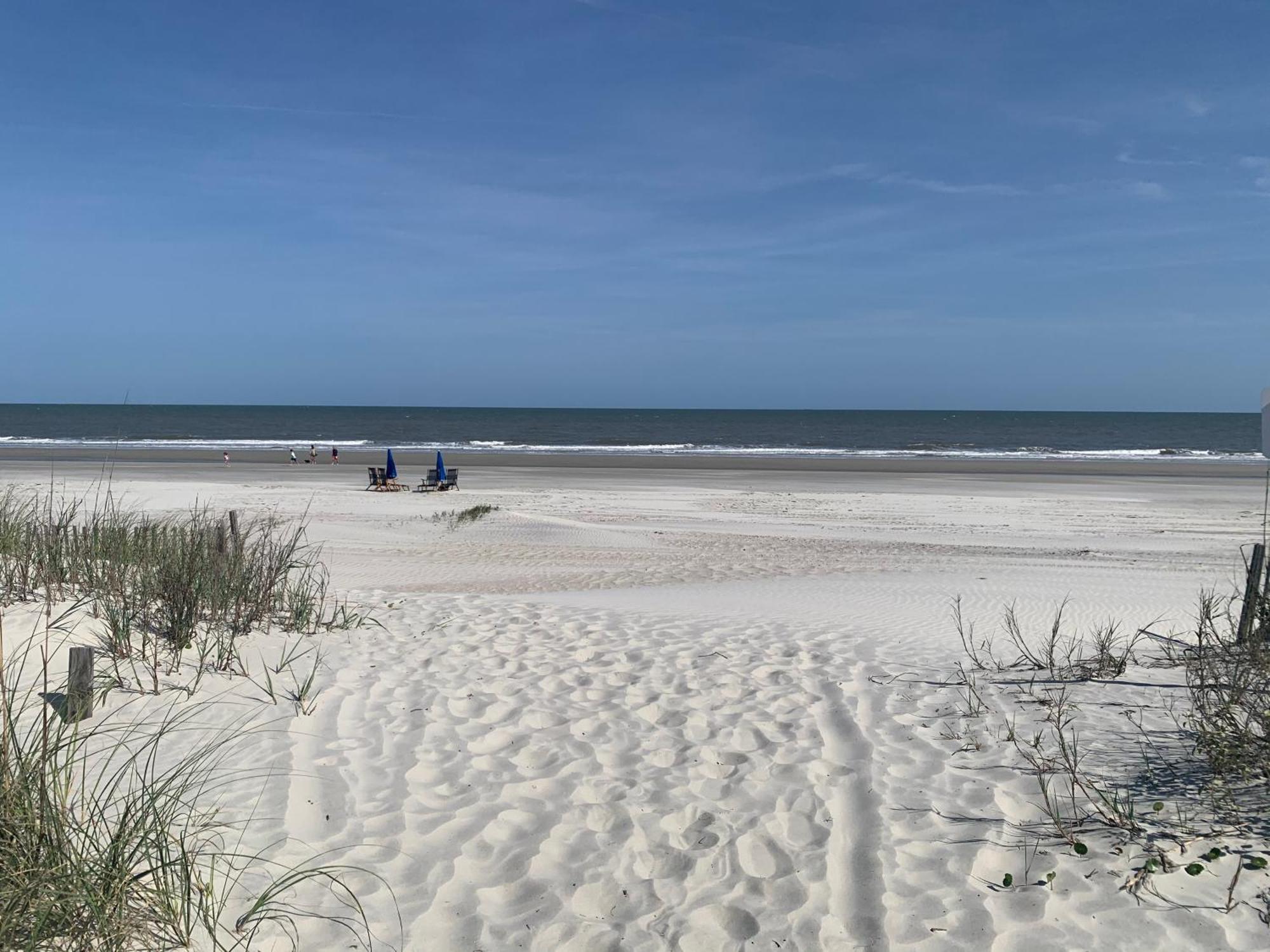 1 Lark Street 4th Row Ocean Private Pool Pet Friendly Near The Ocean, Shops & Restaurants