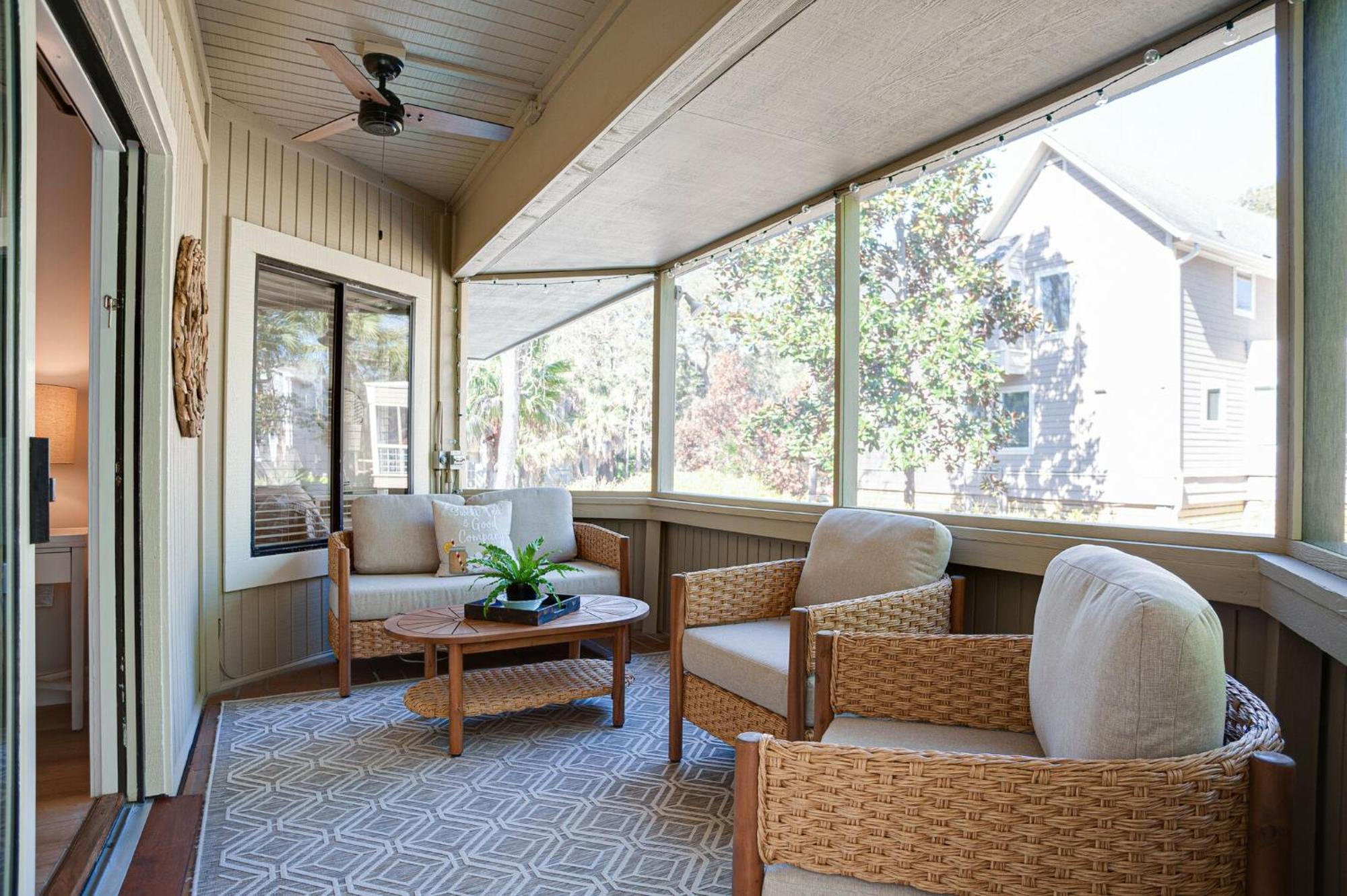 1 Lark Street 4th Row Ocean Private Pool Pet Friendly Near The Ocean, Shops & Restaurants