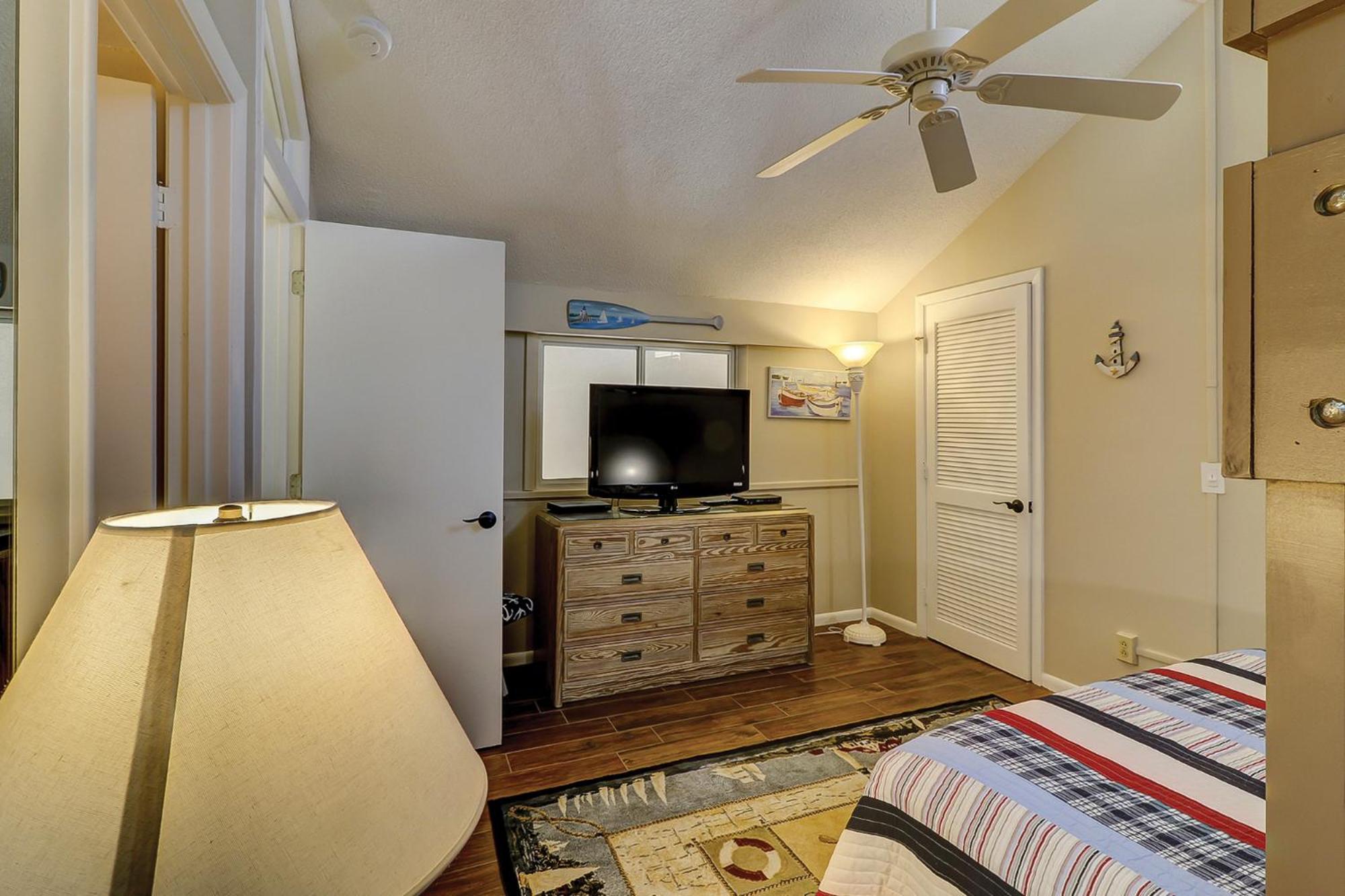 2 Bedroom