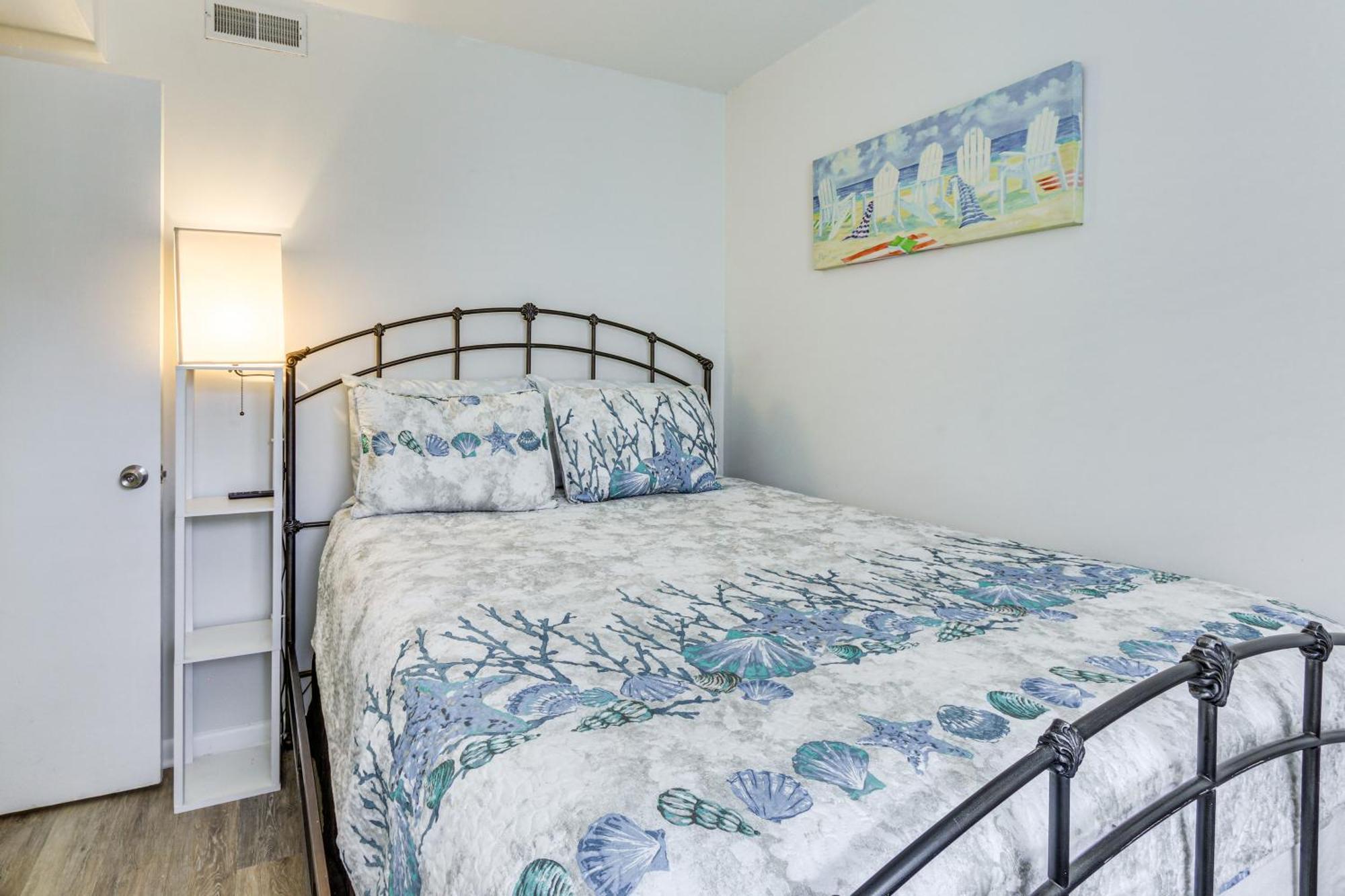 With Coligny Access! Apartment