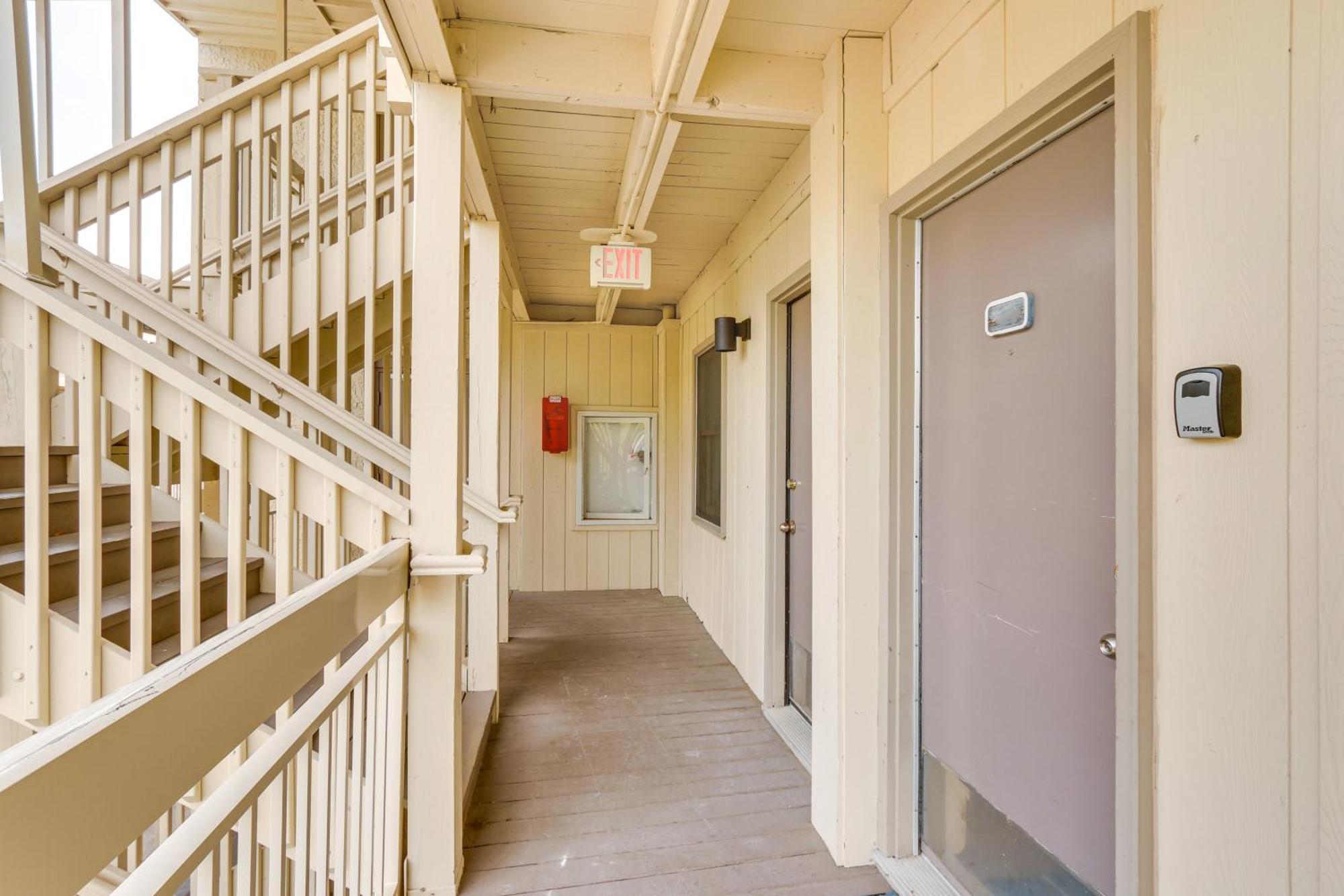 With Coligny Access! Apartment Hilton Head Island