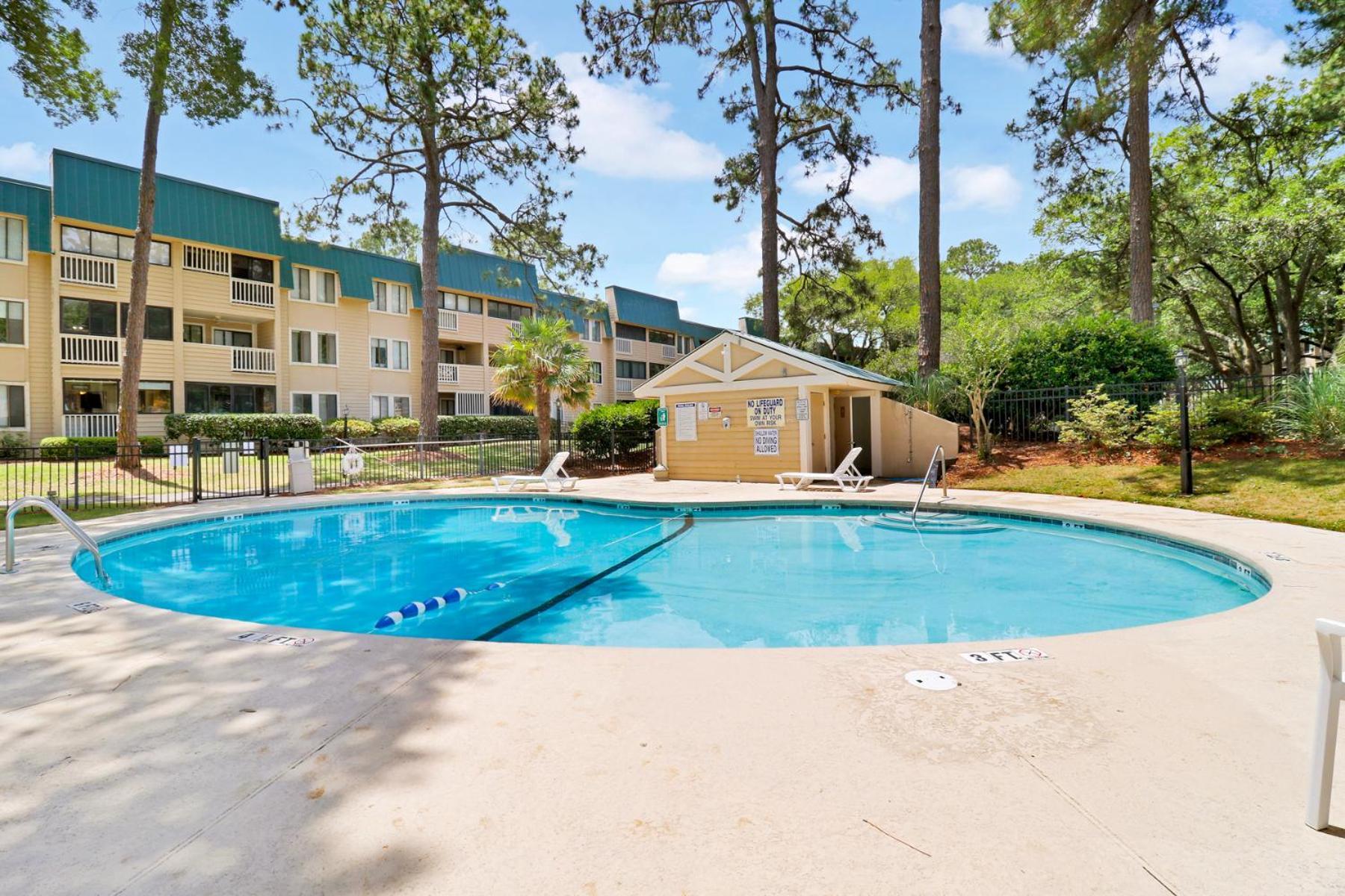 Aparthotel At Port Royal Sound 3237