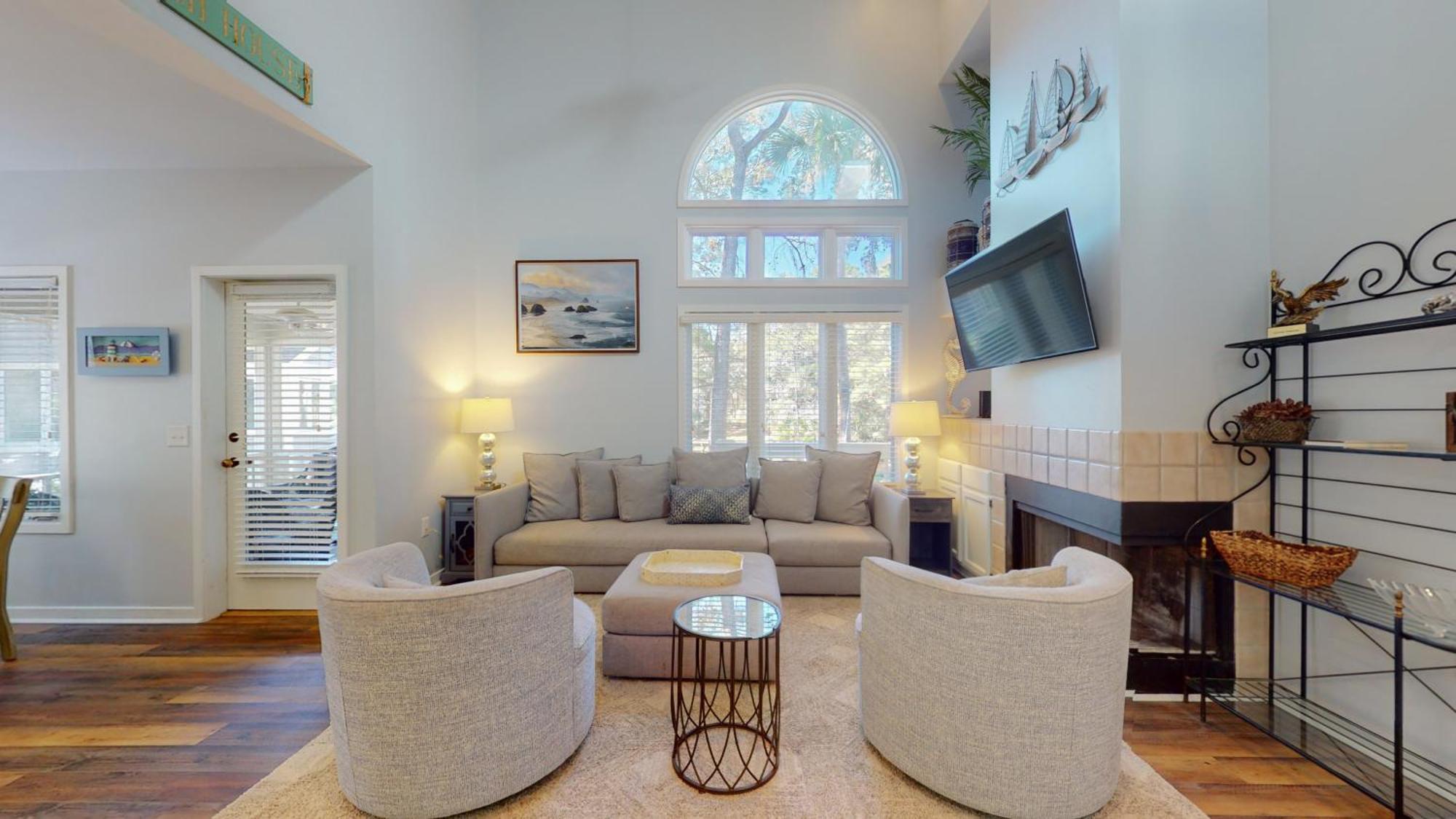 7611 Huntington