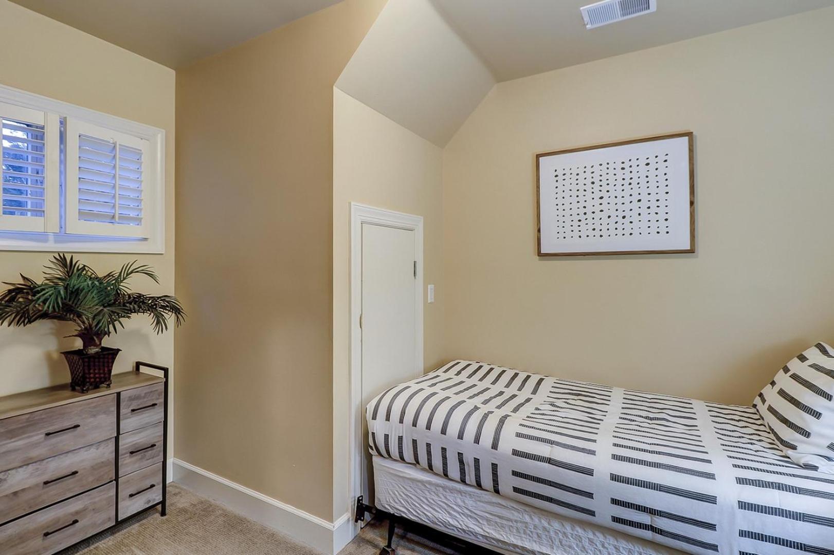 9 Hunt Club Dr * Hilton Head Island