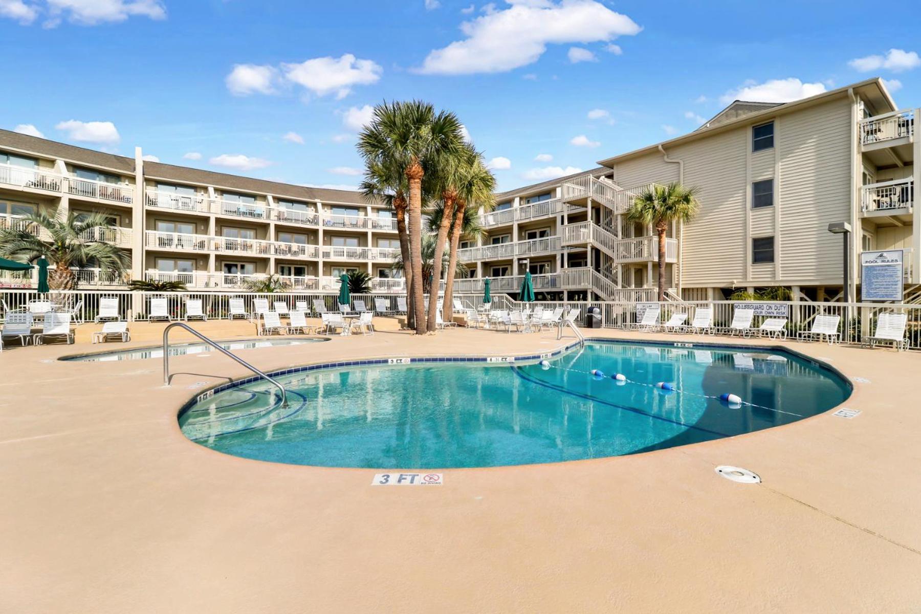 Ocean View Breakers At Coligny Apartment