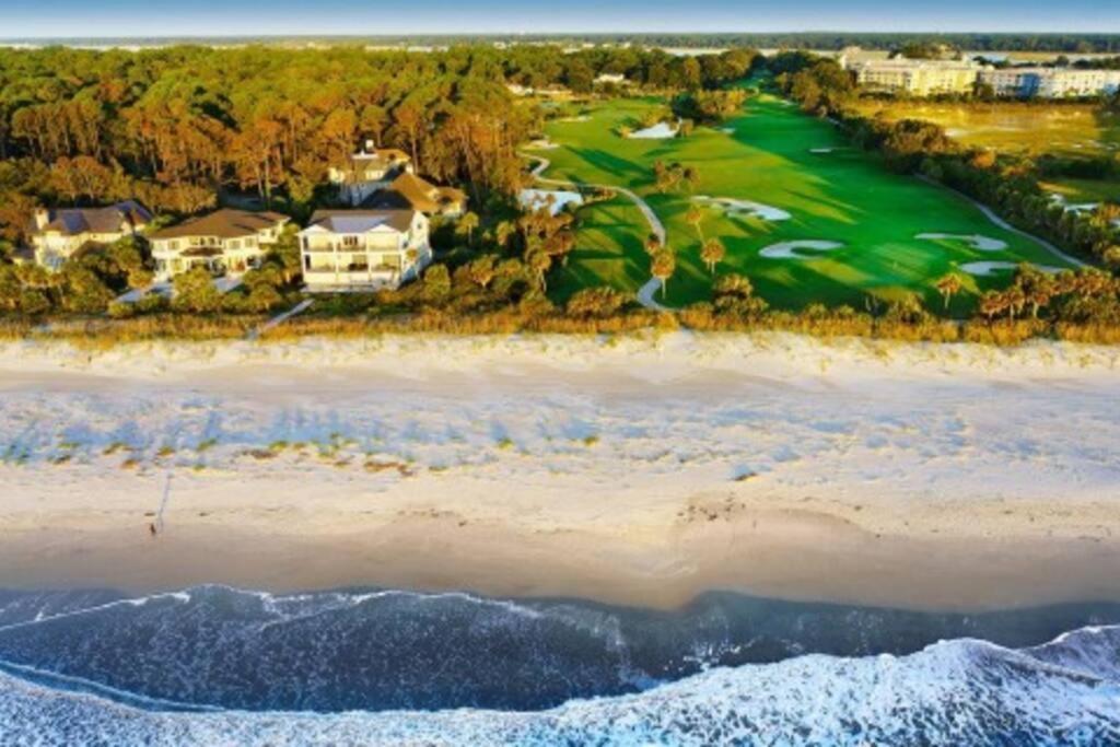 Updated Luxury Pd Villa: Golf View, Steps To Pool/beach/pickleball! * Hilton Head Island