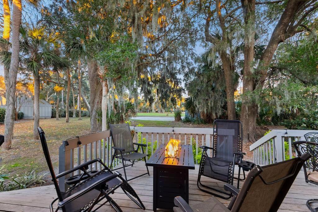 Updated Luxury Pd Villa: Golf View, Steps To Pool/beach/pickleball! *