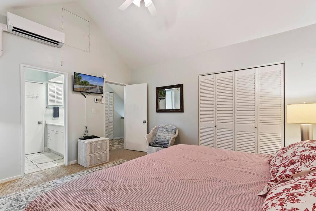 Updated Luxury Pd Villa: Golf View, Steps To Pool/beach/pickleball! * Hilton Head Island