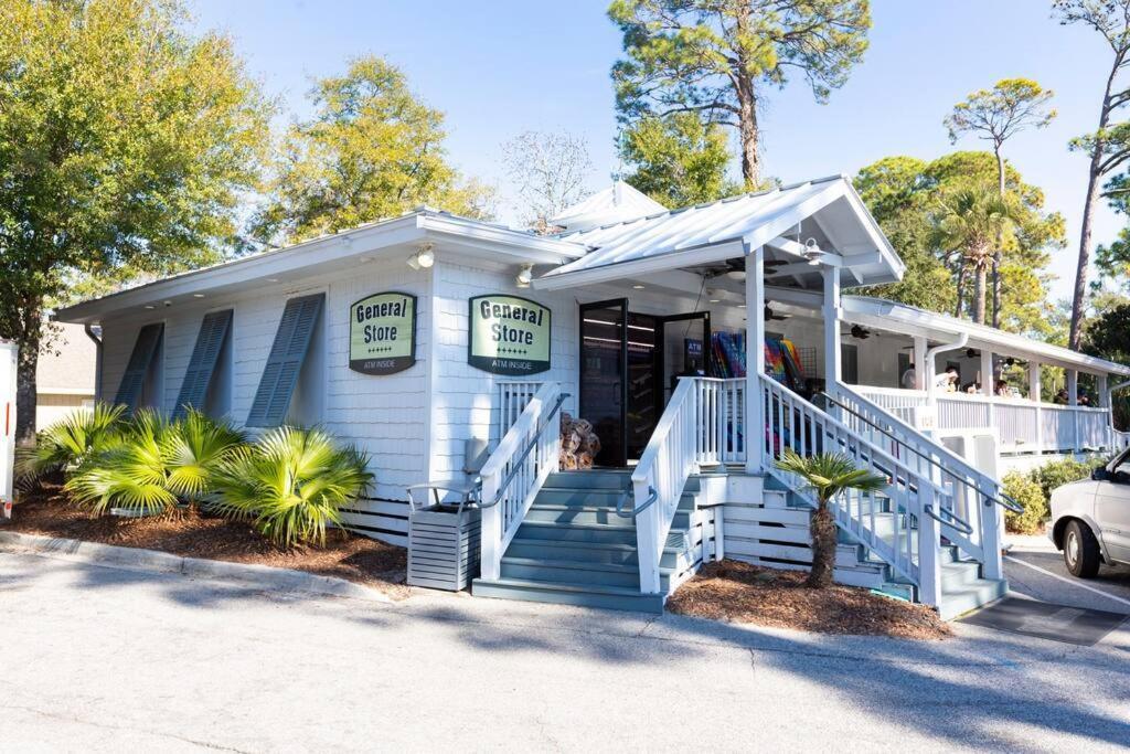 Apartment Updated Luxury Pd Villa: Golf View, Steps To Pool/beach/pickleball! *